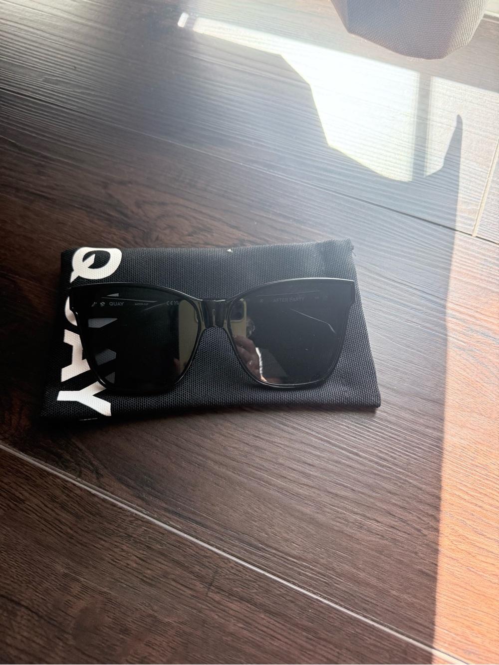 Quay Australia Black Sunglasses with Dark Lenses